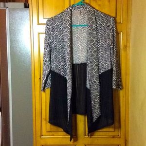 FINAL SALE PRICE Chico’s Easy Wear Jacket w/Open Weave Black/Cream